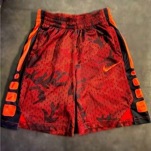 Boy’s Nike Elite shorts